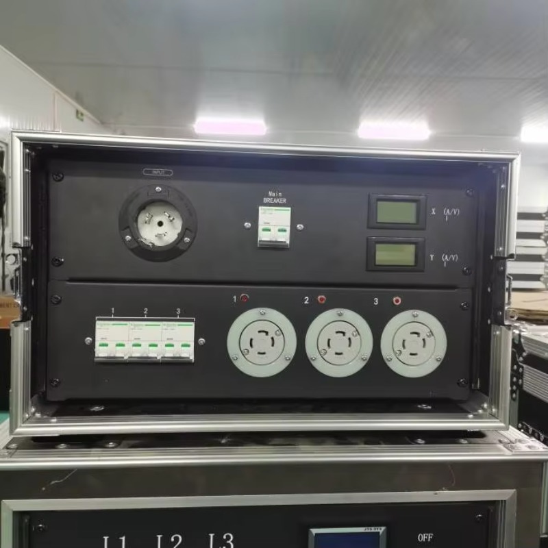 Power Tools Distributor - Distributeur de courant compact 50A avec